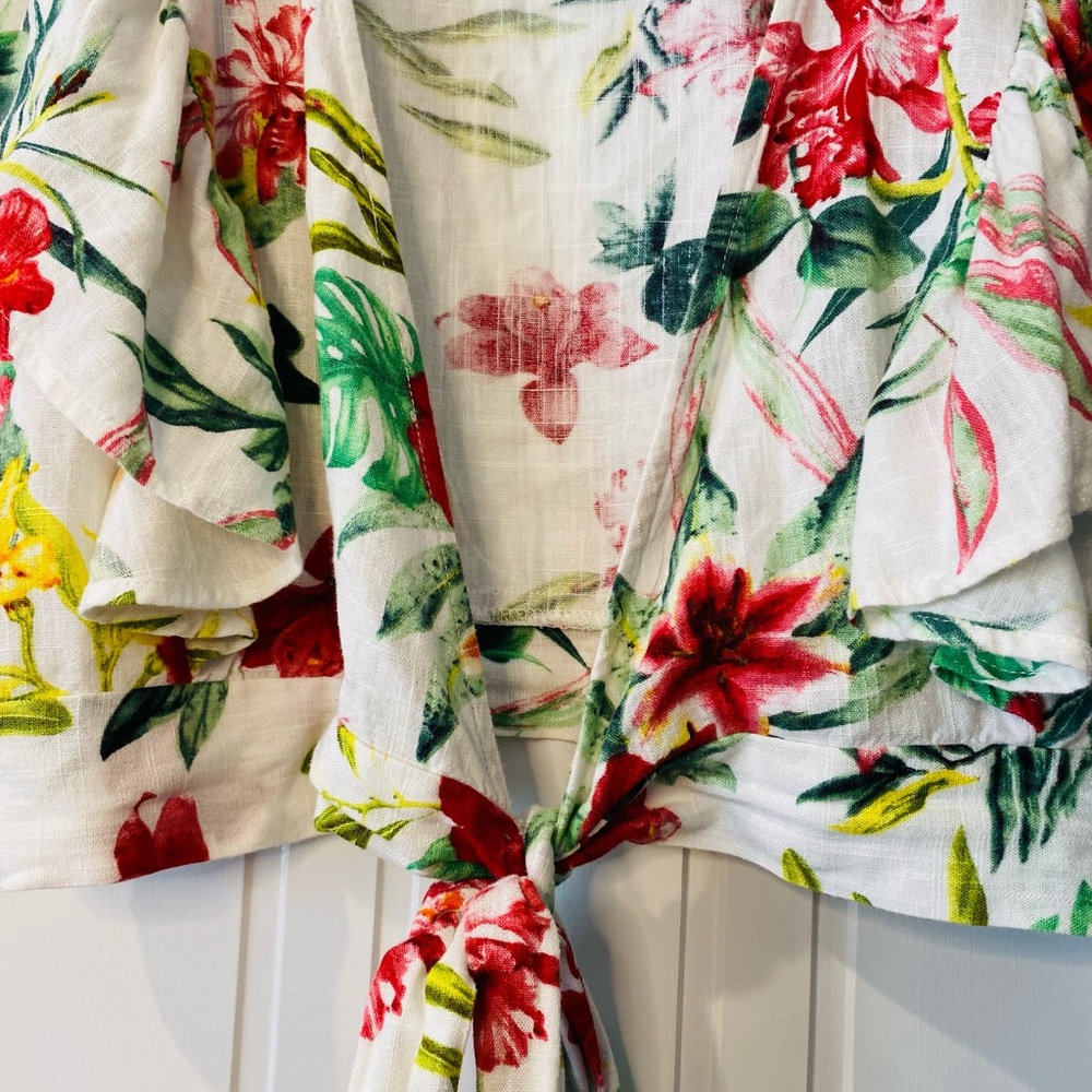 NWOT White Floral Tie Up Bolero Ruffle Cap Sleeves 10 - Picture 12 of 15